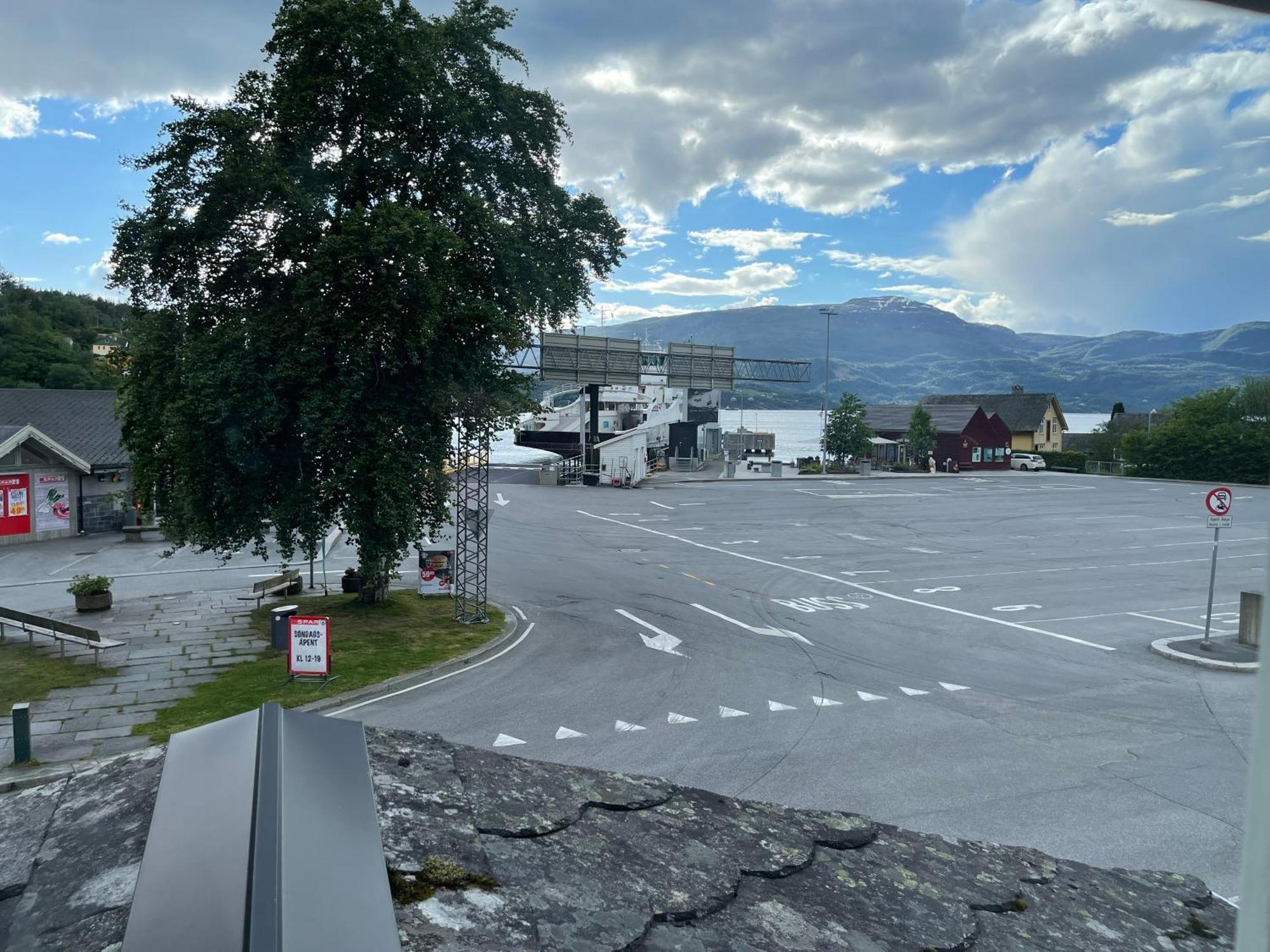 Jondal Hotel Exterior photo